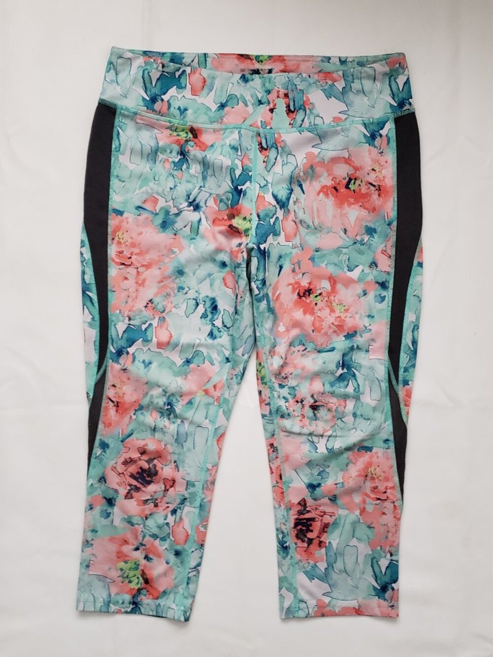 Tek Gear Dry Tek size XL stretch capri leggings floral gym yoga mint coral